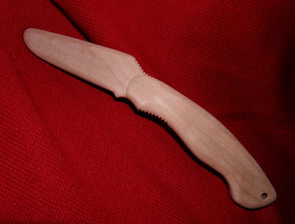 Imitaciya__Spyderco_Military_iz_grushi.jpg