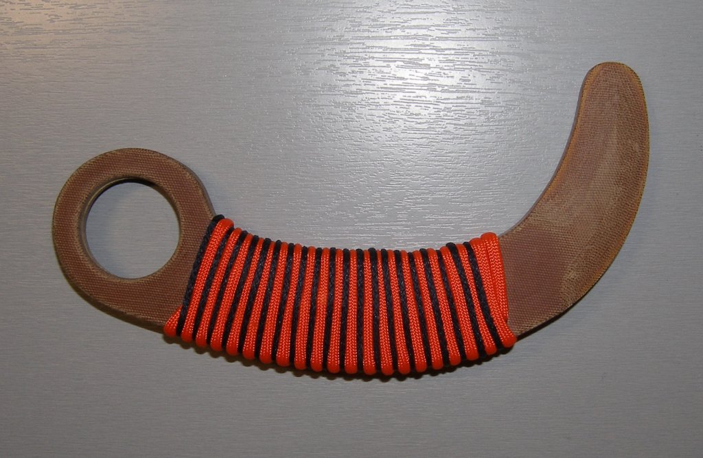 kerambit.jpg