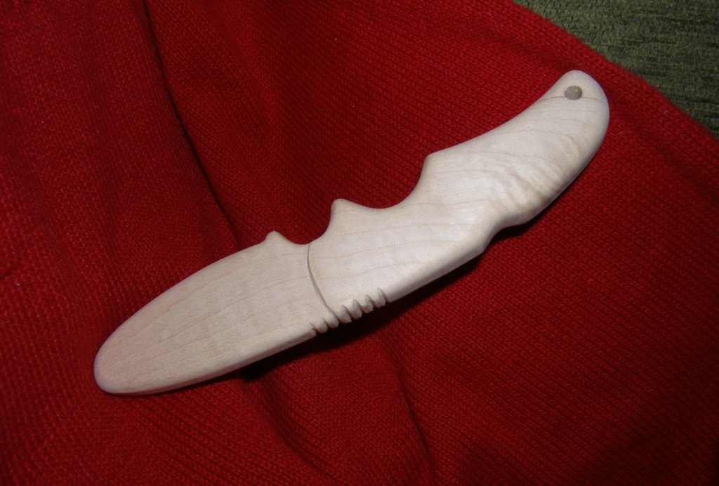 Imitaciya__Spyderco_Native_3_iz_klena.JPG